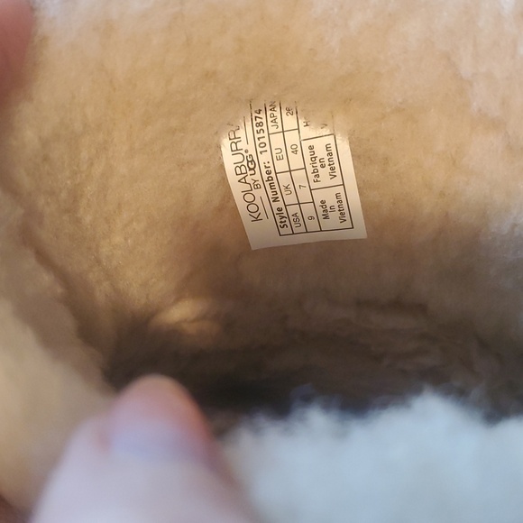 Koolaburra By UGG Cozy Tan with Bows Sz. 8 Boots - Picture 5 of 11